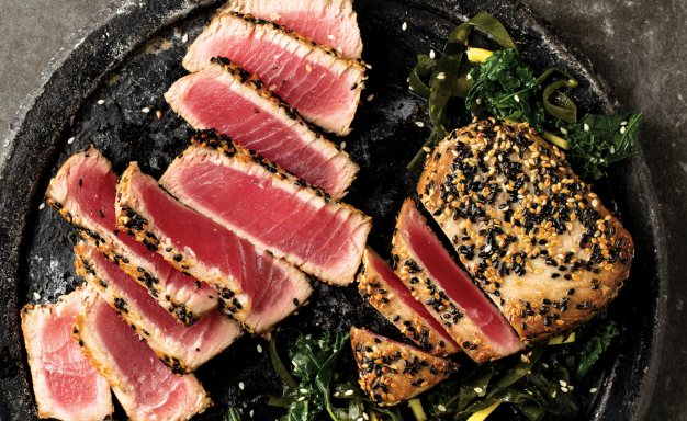 How is ahi tuna best cooked?