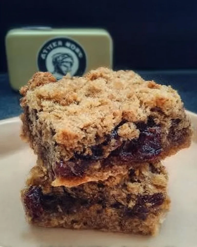 Recette gourmande de carrés aux dattes moelleux et sucrés