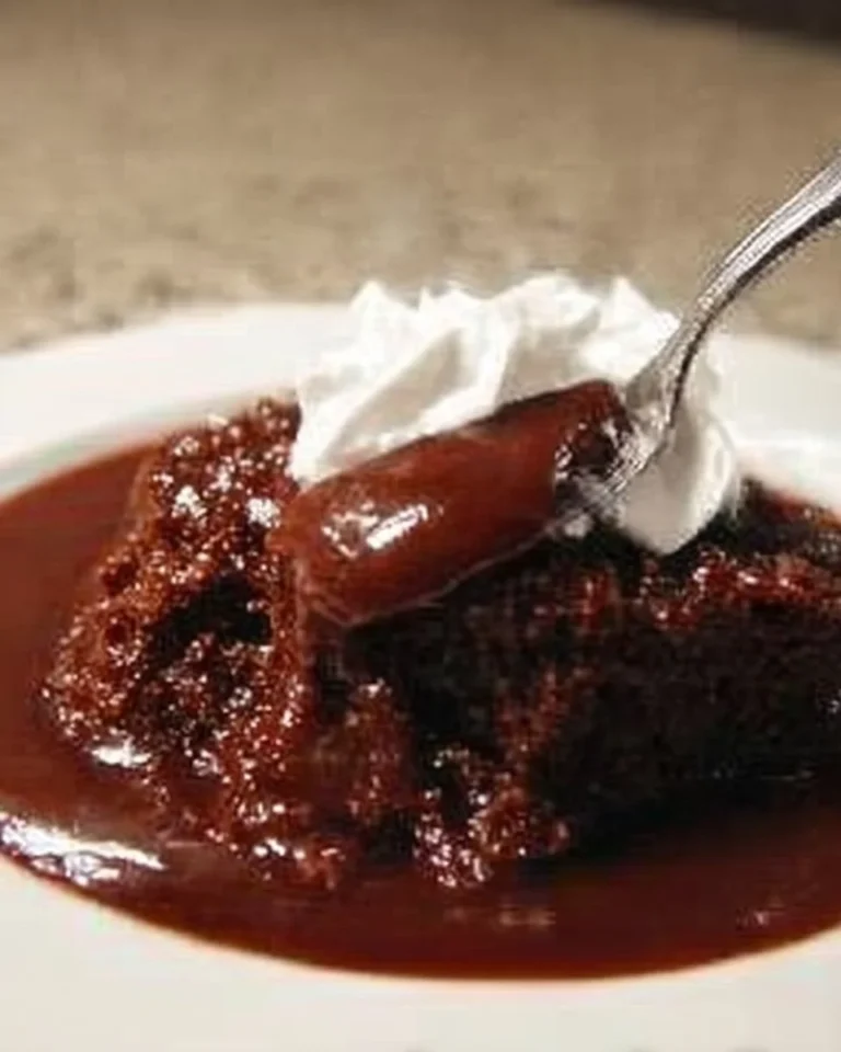 Pouding au chocolat de maman, un dessert fondant et délicieux