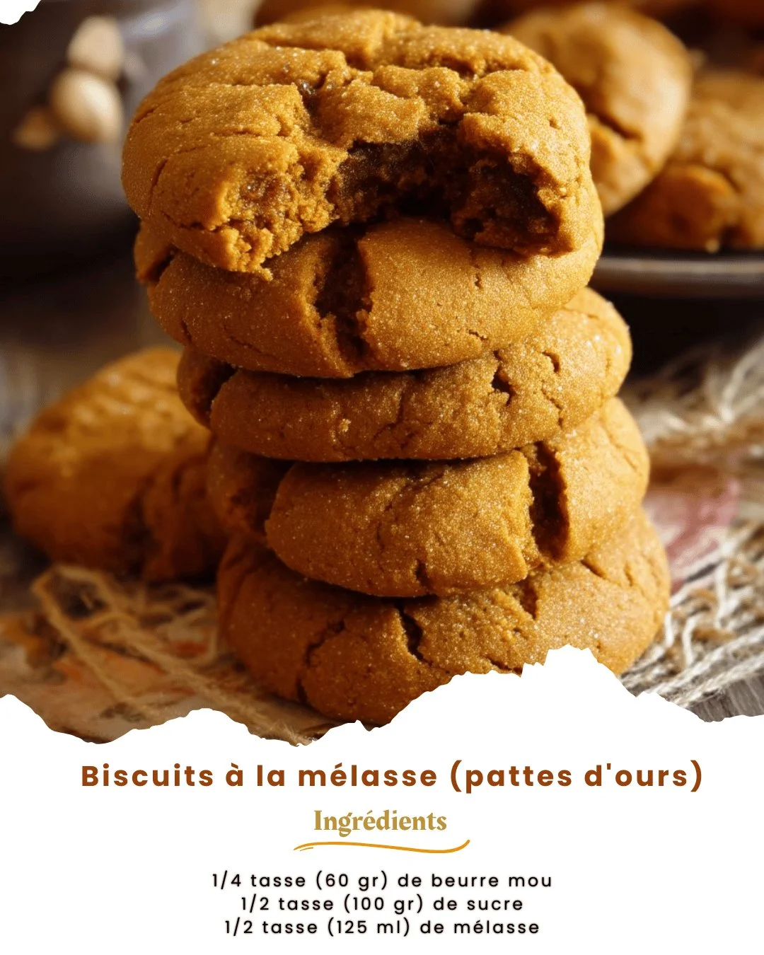 Biscuits à la mélasse, aussi connus sous le nom de pattes d'ours, sur une assiette.