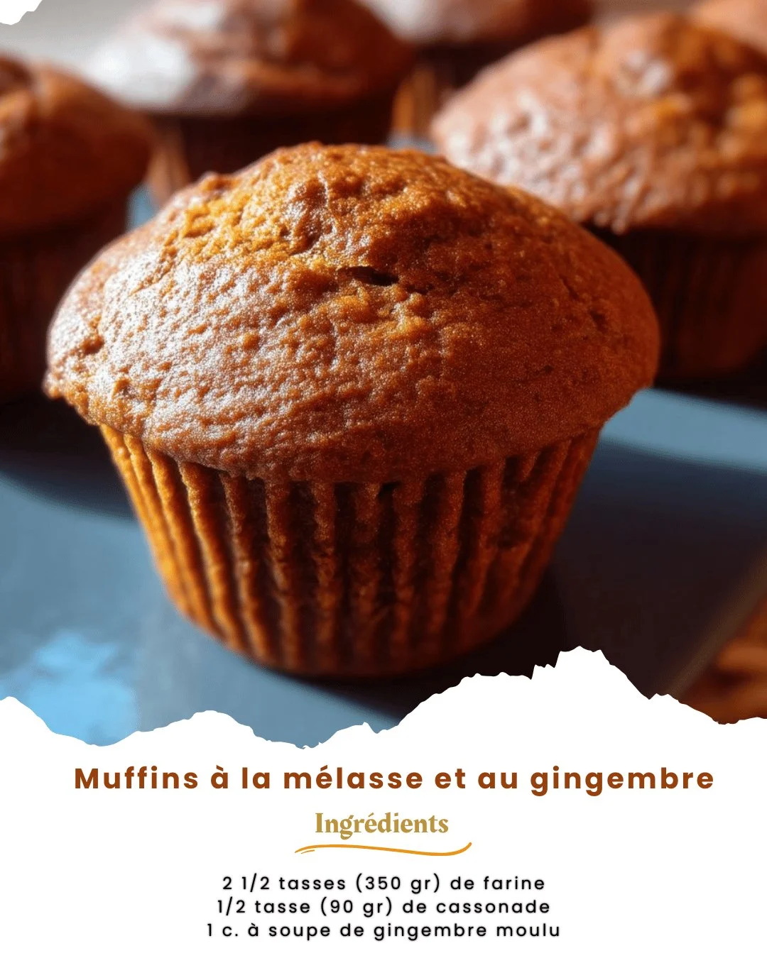 Muffins moelleux à la mélasse et au gingembre, idéals pour le petit-déjeuner.