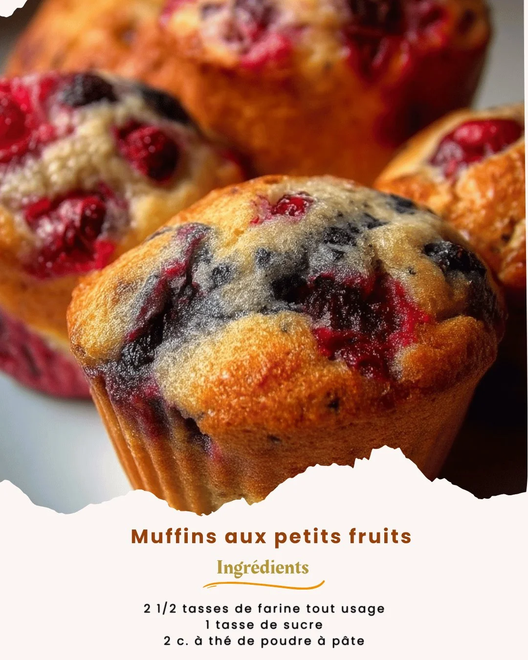 Muffins moelleux aux petits fruits frais, prêts à déguster.