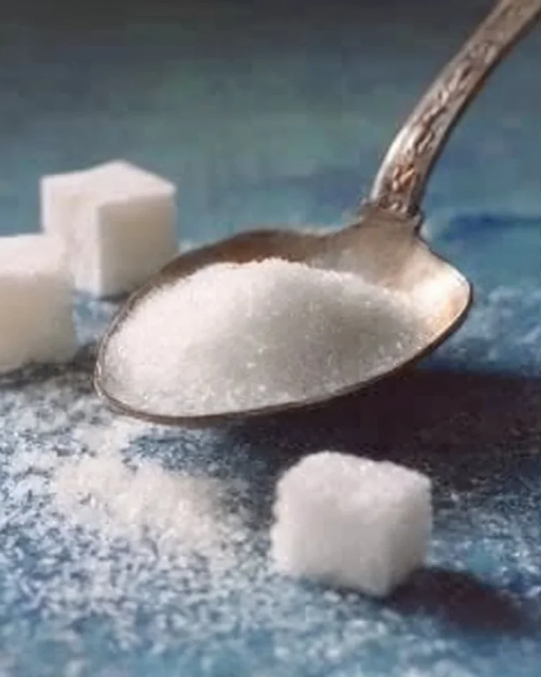 Différents types de sucre en comparaison avec le sucre blanc.