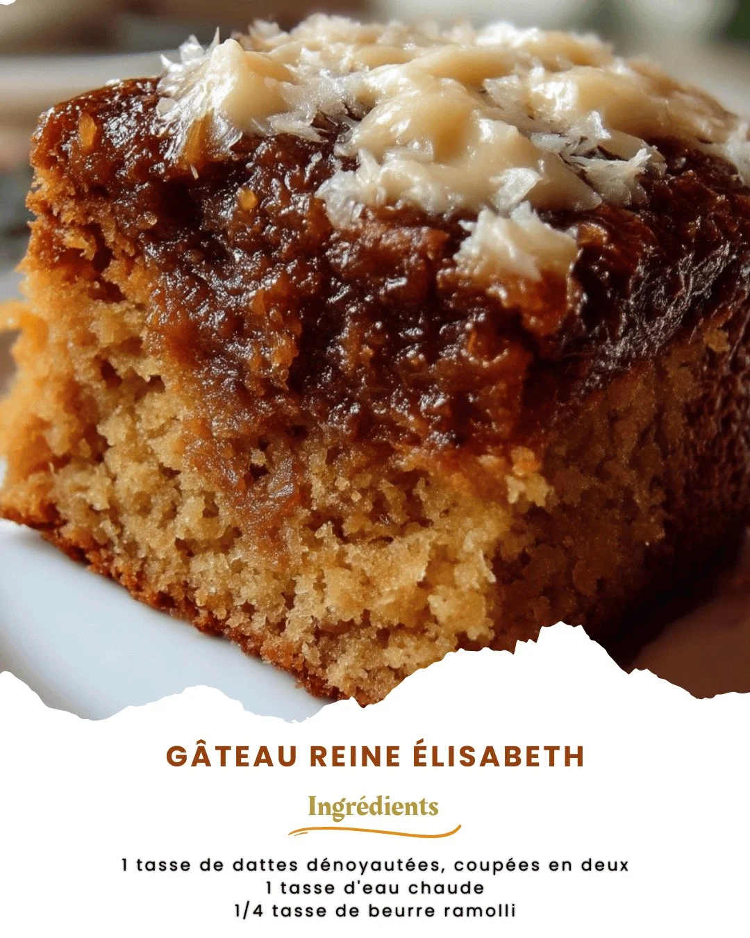 Gâteau Reine Élisabeth décoré et prêt à être servi.