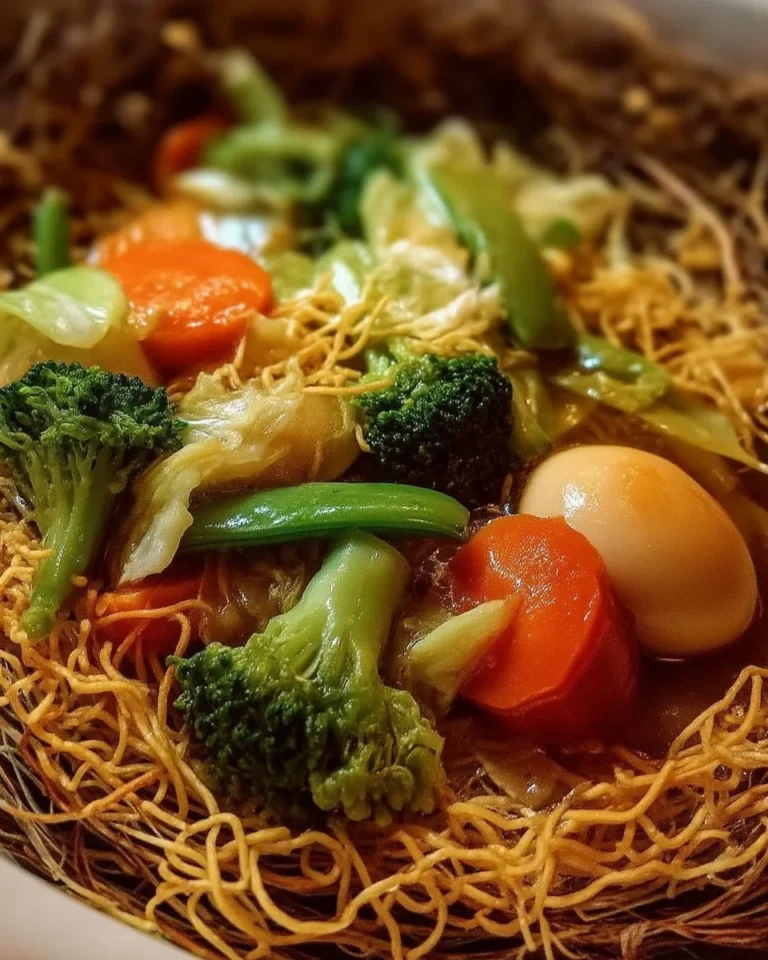 Plat de Nid D'amour aux Légumes préparé avec soin et créativité