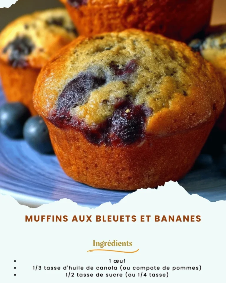 Muffins moelleux aux bleuets et bananes frais sur une assiette