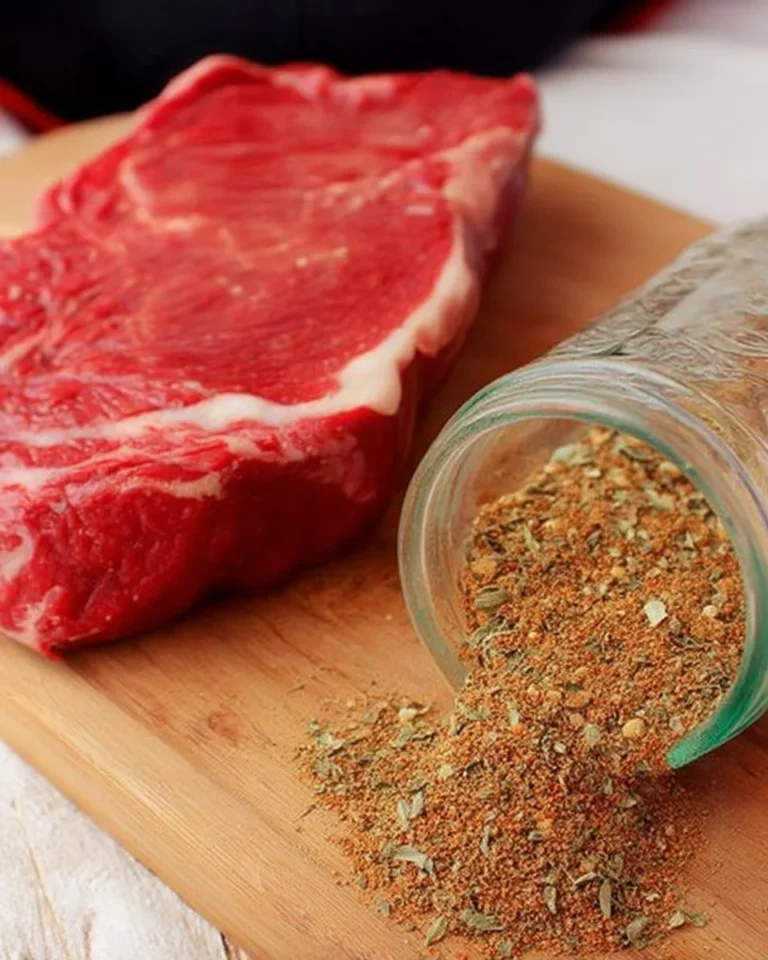 Mélange d'épices pour Steak Spice de Montreal, idéal pour viandes savoureuses.
