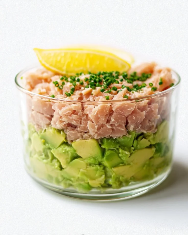 Salade d'avocat au thon et citron, recette saine et savoureuse