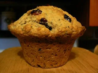 Muffins aux canneberges, citron et graines de pavot frais et savoureux